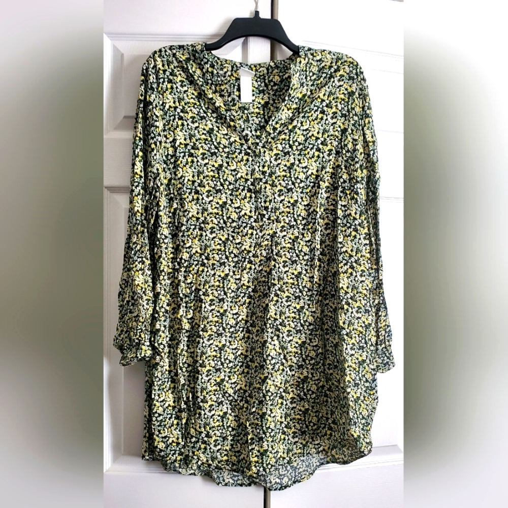 Women's floral long sleeve dress, greens,  yellows and black size medium.